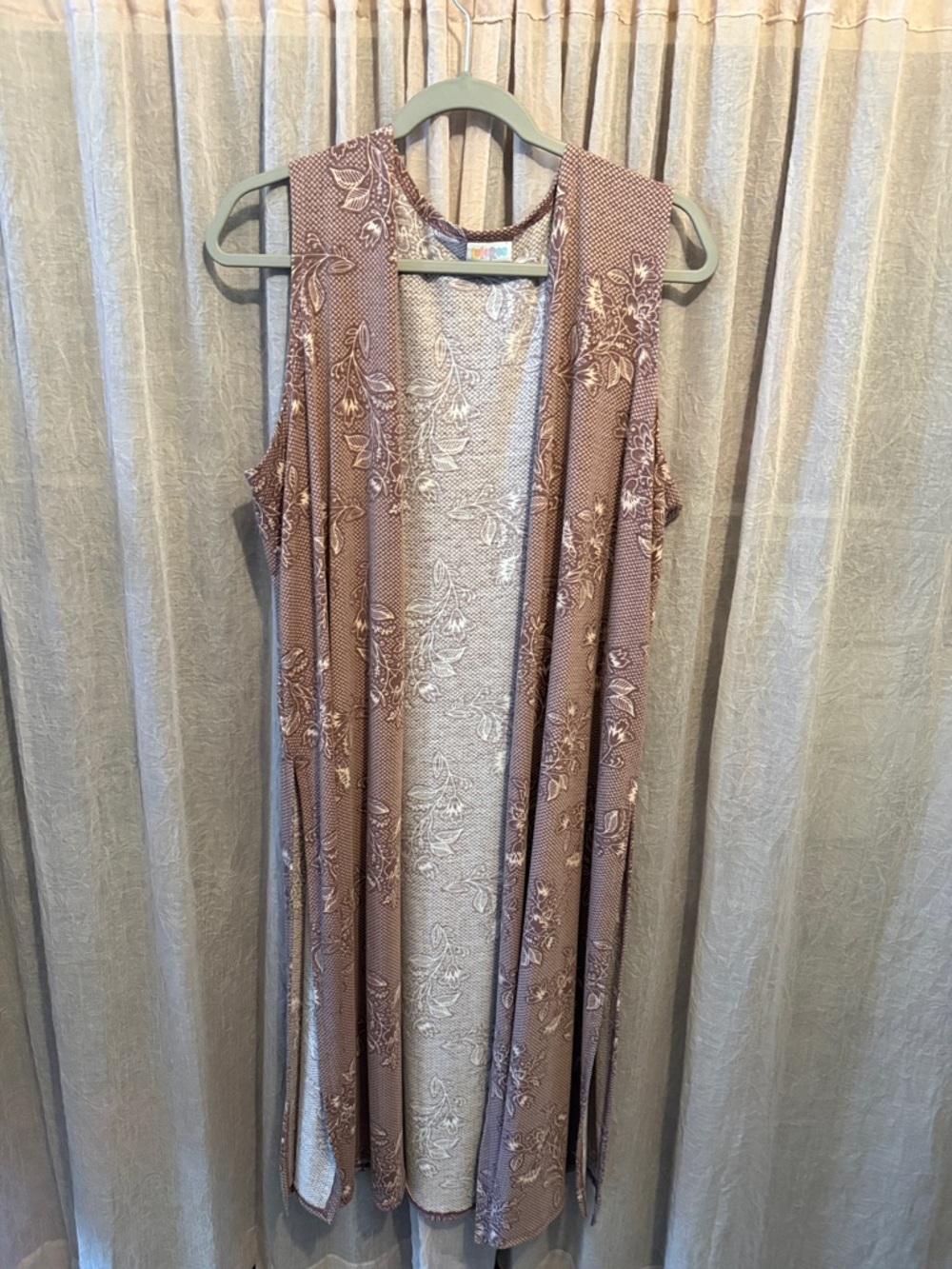 LuLaRoe Mauve Floral Sleeveless Duster Vest